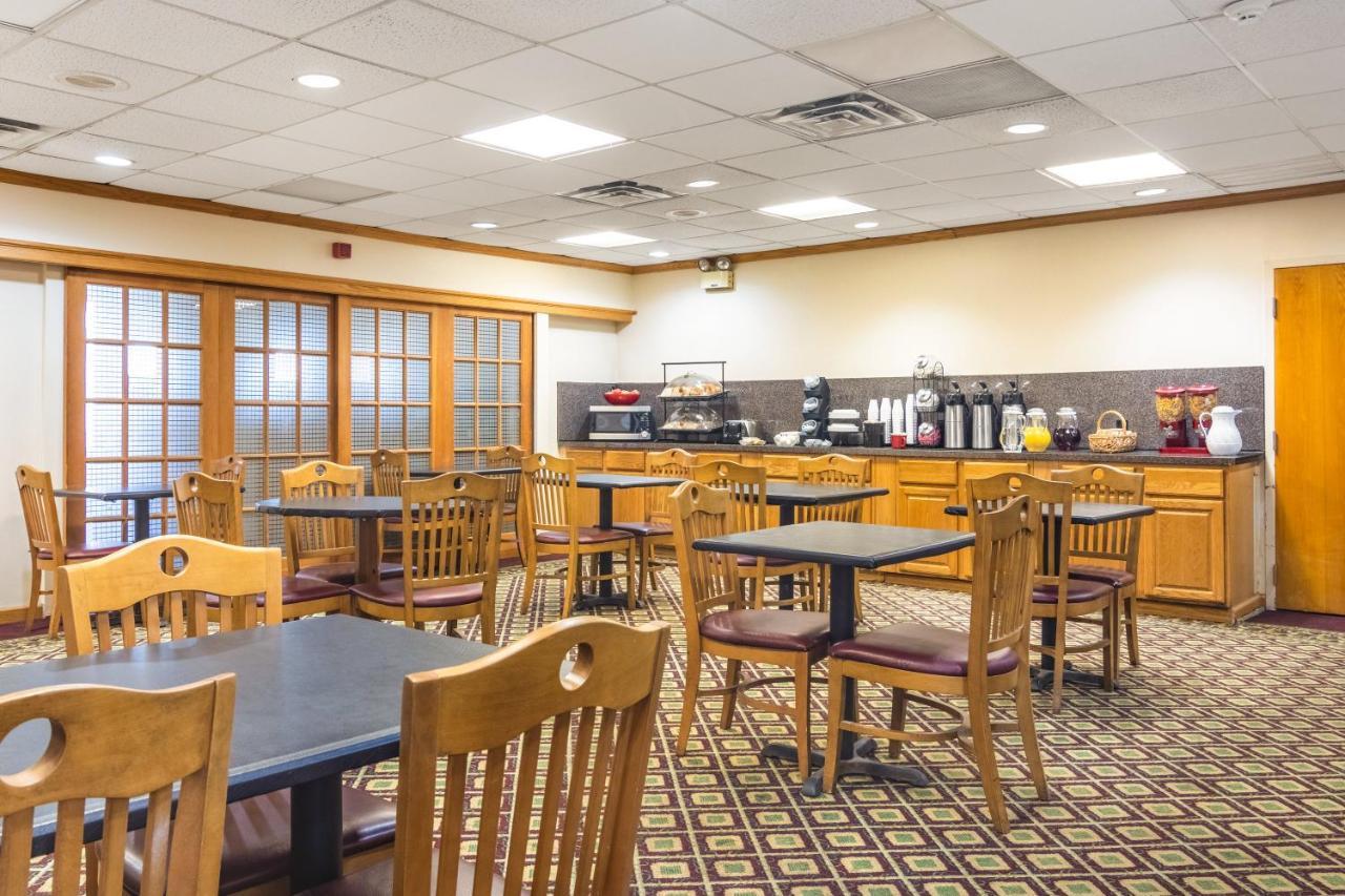 Red Roof Inn Ashtabula - Austinburg Kültér fotó