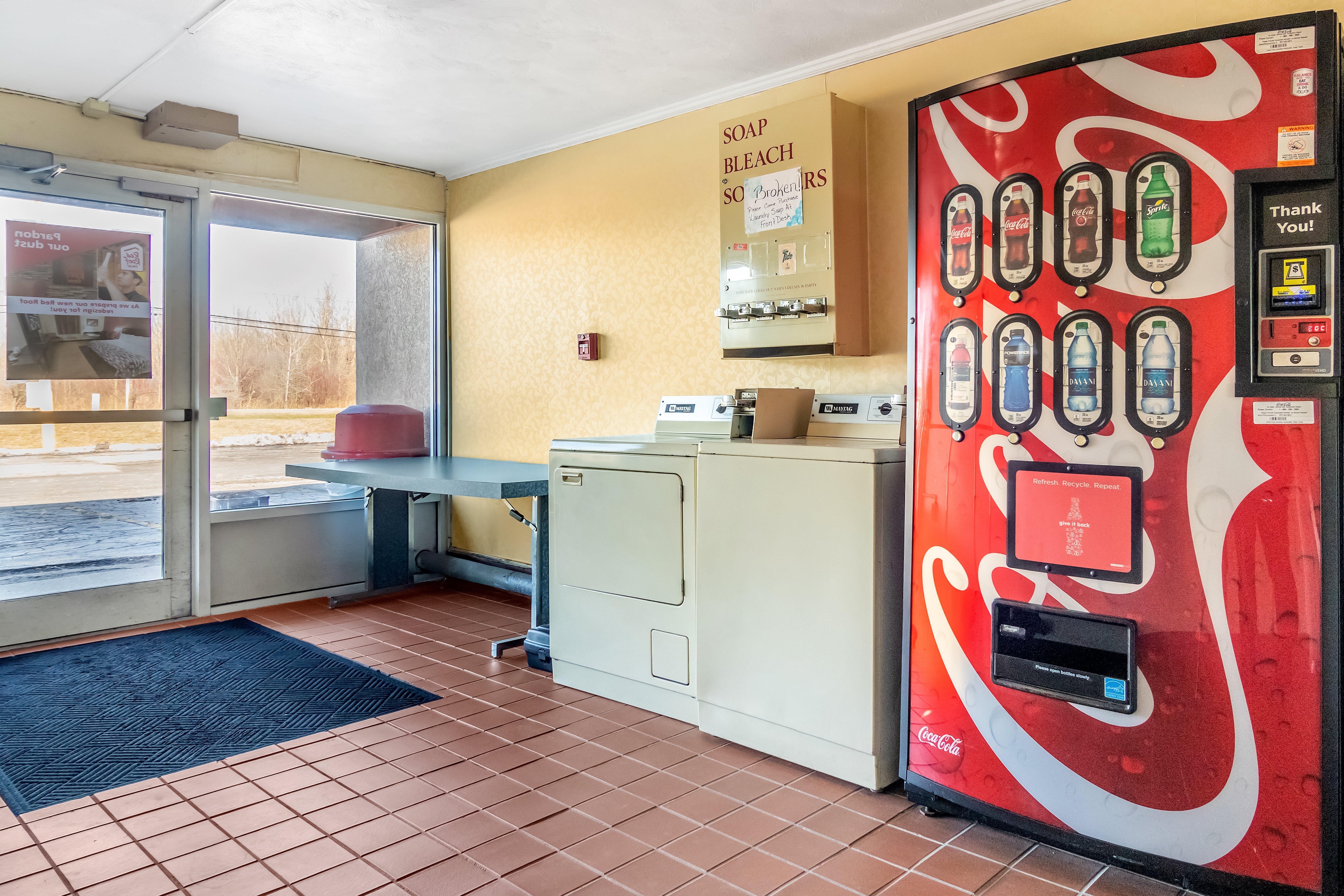 Red Roof Inn Ashtabula - Austinburg Kültér fotó